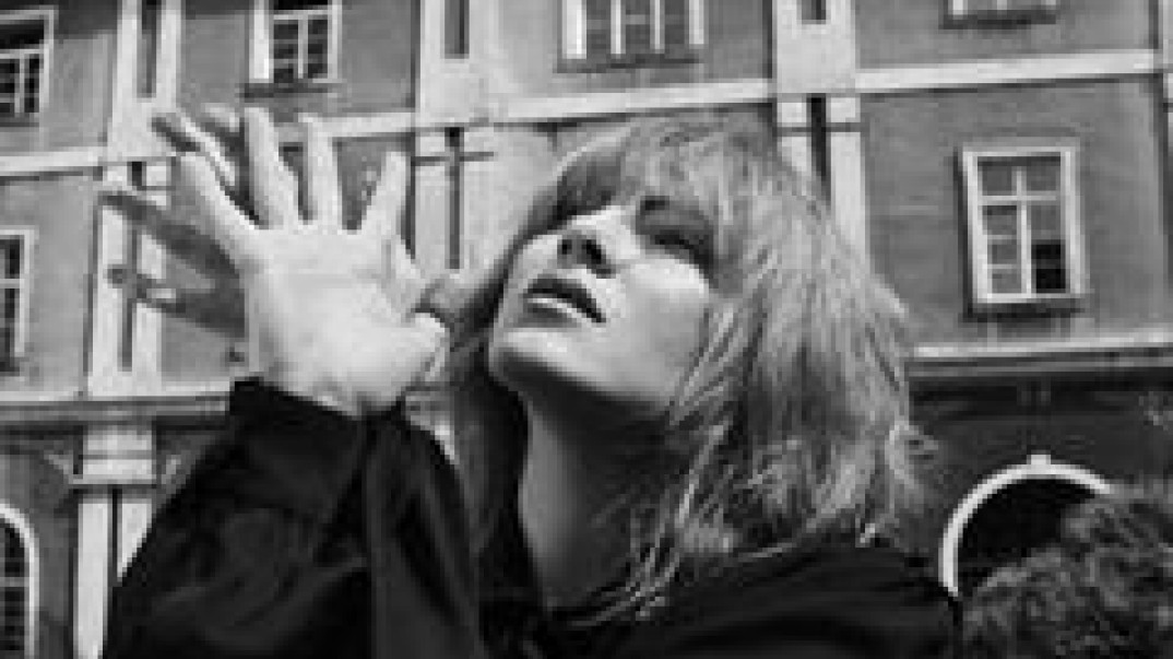 Teaser nowego albumu Julii Marcel