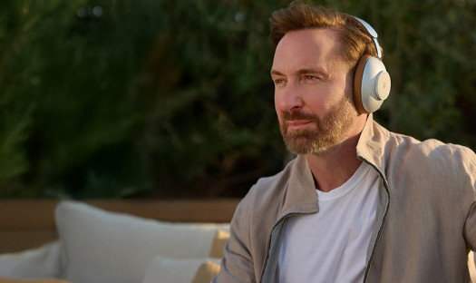 Słuchawki Loewe leo - tłumaczenie w czasie rzeczywistym i 65 godzin pracy