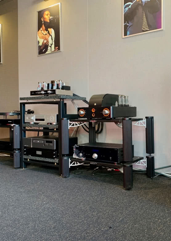 Odsłuchy kolumn Audiovector R3 Signature w salonie Q21