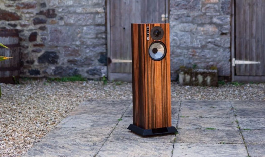 Kolumny głośnikowe Graham Audio LS 5/9f