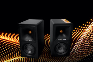 Kolumny aktywne Klipsch The Fives McLaren Edition w salonie Q21