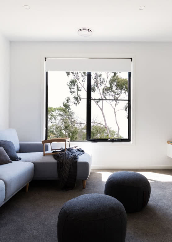 Amplituner kina domowego NAD T 758 V3i