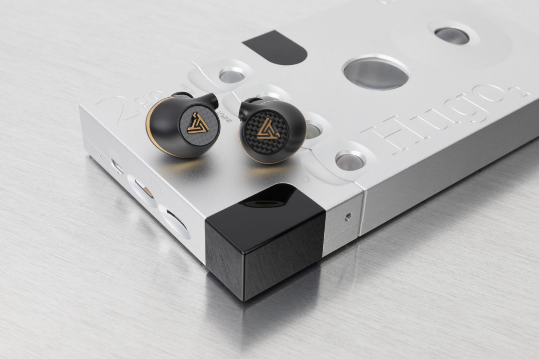 Douszne słuchawki zamknięte Audeze Euclid