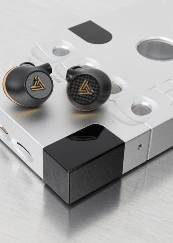 Douszne słuchawki zamknięte Audeze Euclid