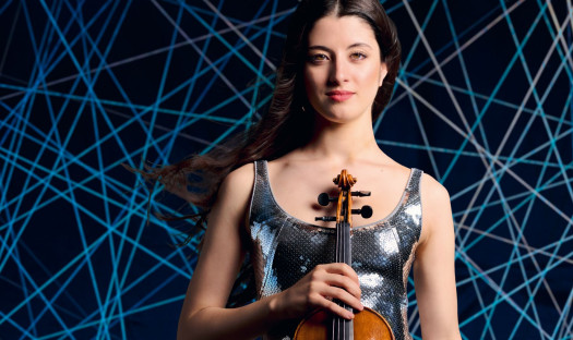 Maria Dueñas gra "Kaprysy" Paganiniego - jedne z najtrudniejszych dzieł napisanych na skrzypce