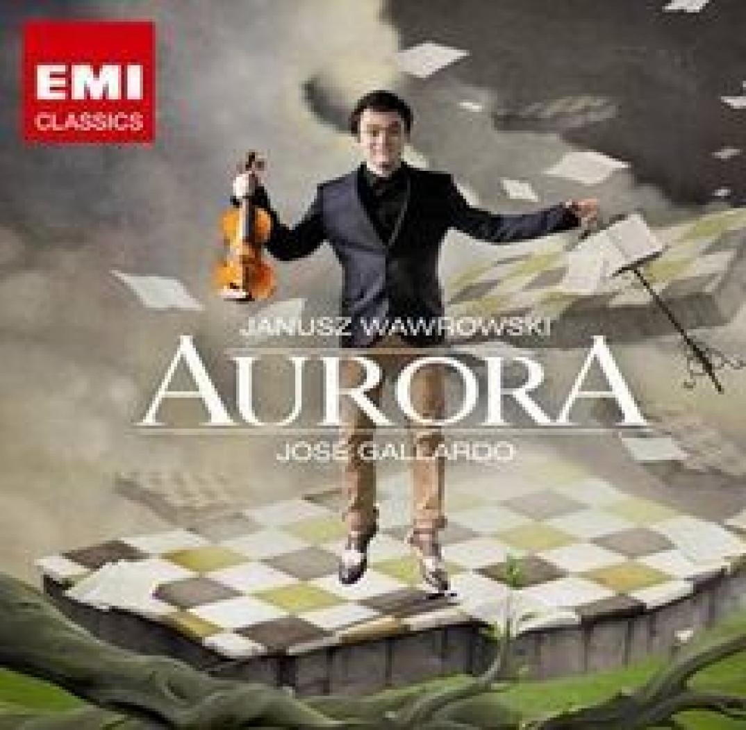 Janusz Wawroswki i jego "Aurora". Premiera w kwietniu