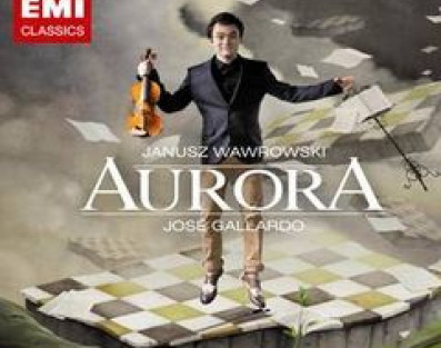 Janusz Wawroswki i jego "Aurora". Premiera w kwietniu