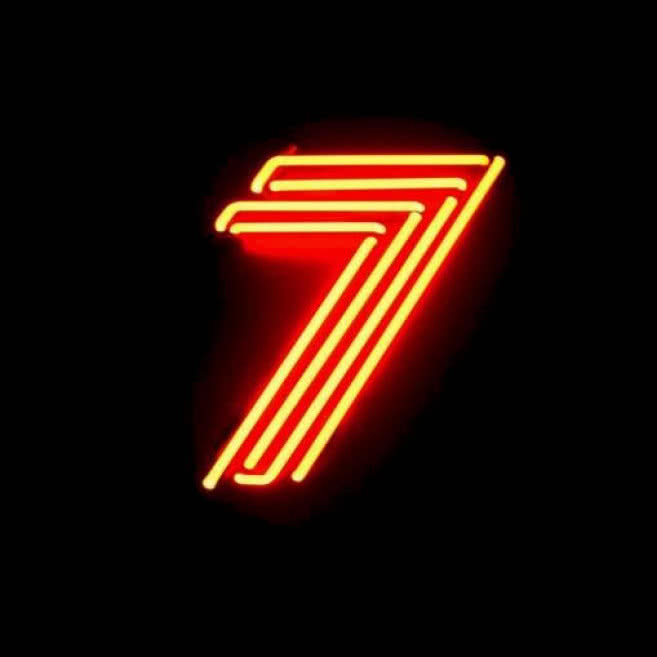 7