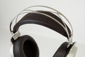 SR-007S - nowe słuchawki elektrostatyczne japońskiego Staxa