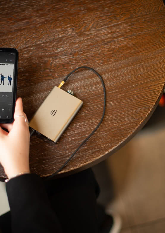 Przenośny przetwornik cyfrowo-analogowy/wzmacniacz słuchawkowy ifi hip-dac 3