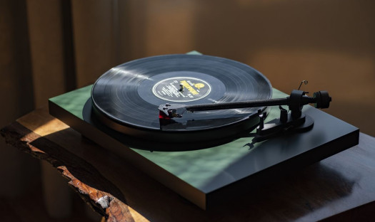 Pro-Ject Debut Carbon Evo w przedsprzedaży nawet na 30 rat 0%