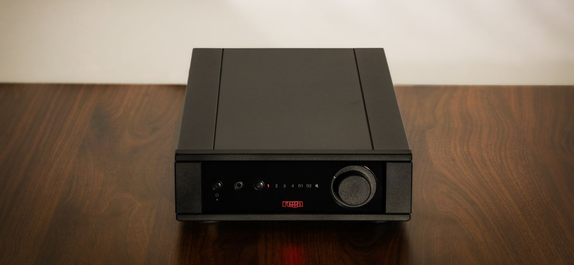 Kultowy wzmacniacz Regi - Brio MK7 - w nowej odsłonie