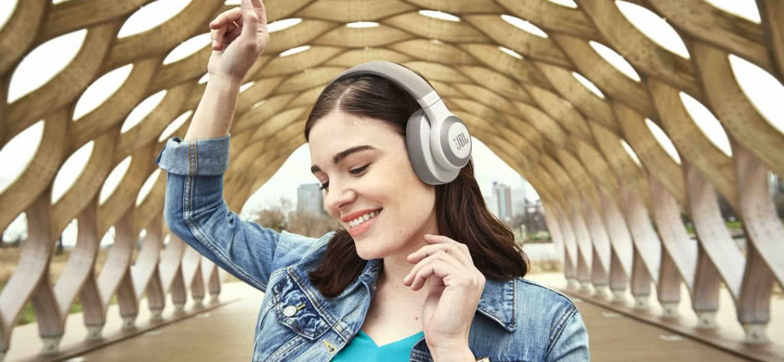 Słuchawki JBL E65 BT NC