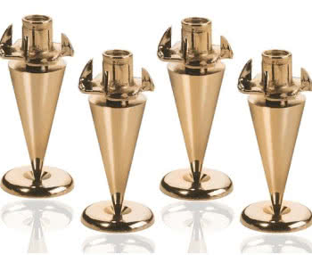 Czy kolumny trzeba ustawiać na kolcach?