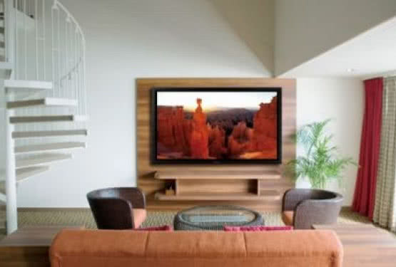 Ekran plazmowy Panasonic TH-65VX300E