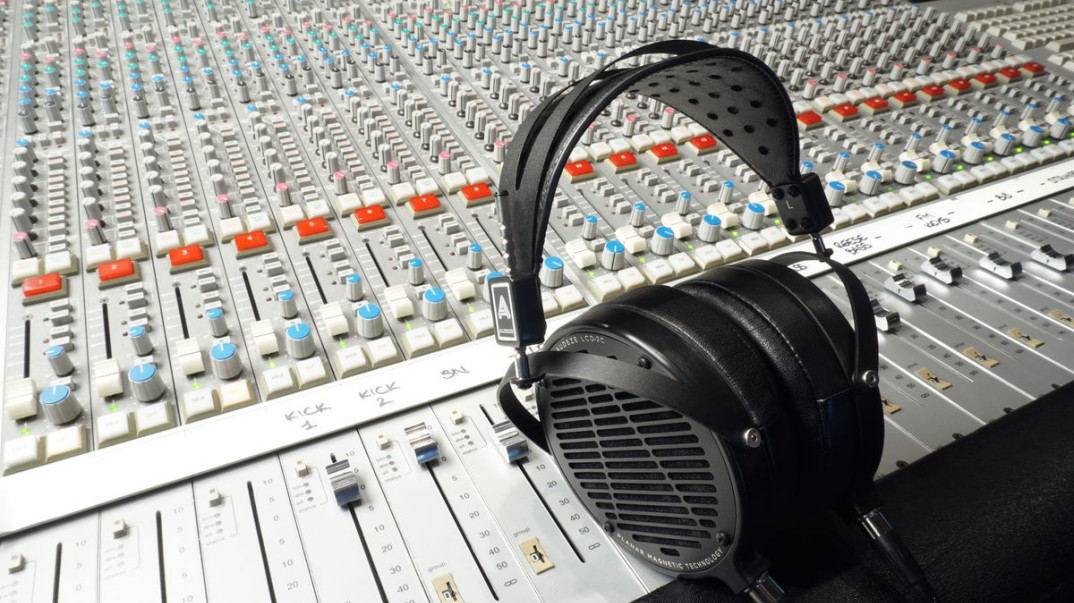 Słuchawki planarne Audeze LCD-MX4