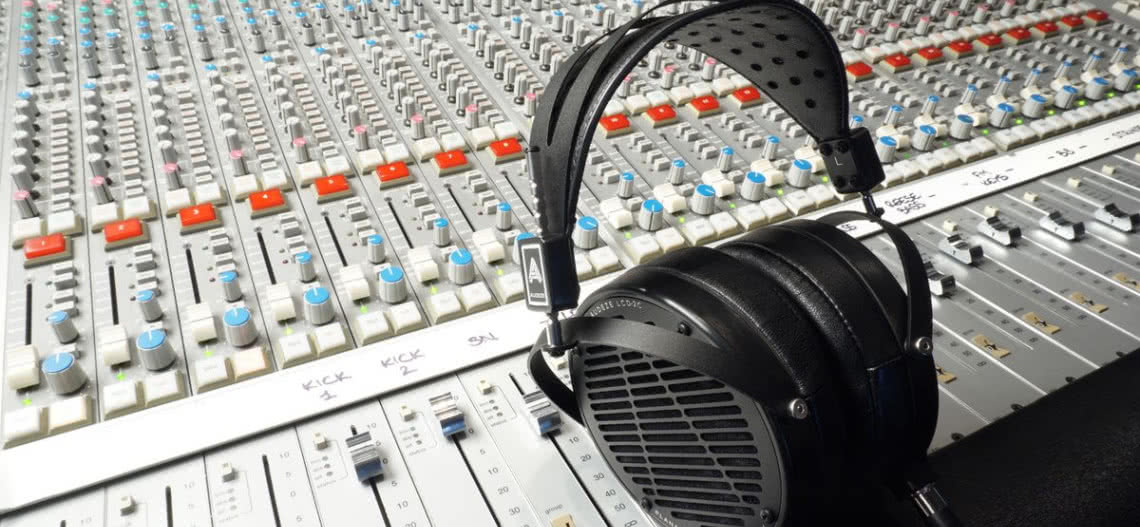 Słuchawki planarne Audeze LCD-MX4