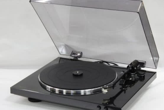 Gramofon Denon DP-300F w specjalnej cenie w salonie Q21