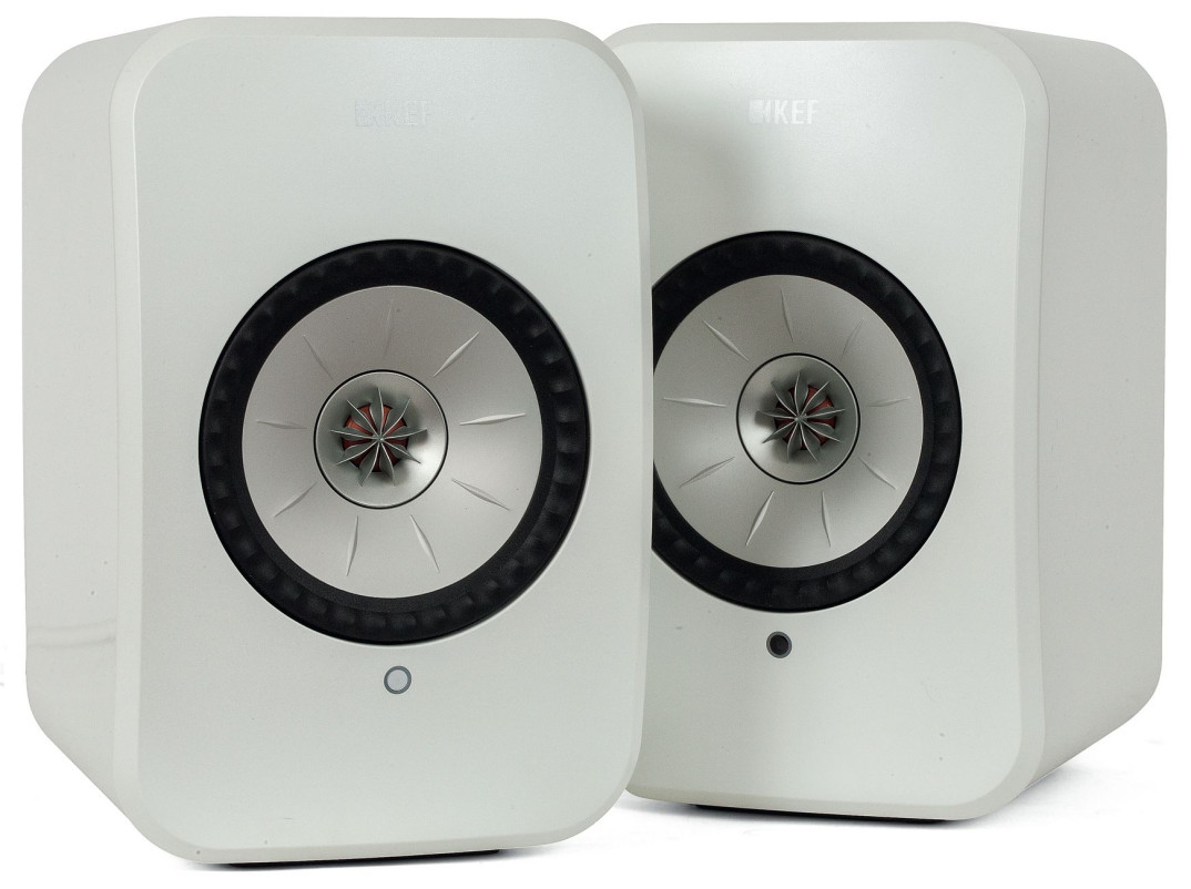 Dlaczego podstawkowe zespoły głośnikowe nazywamy monitorami?