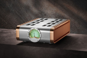 Dan D'Agostino Momentum Z - nowe technologie we wzmacniaczu na 15-lecie