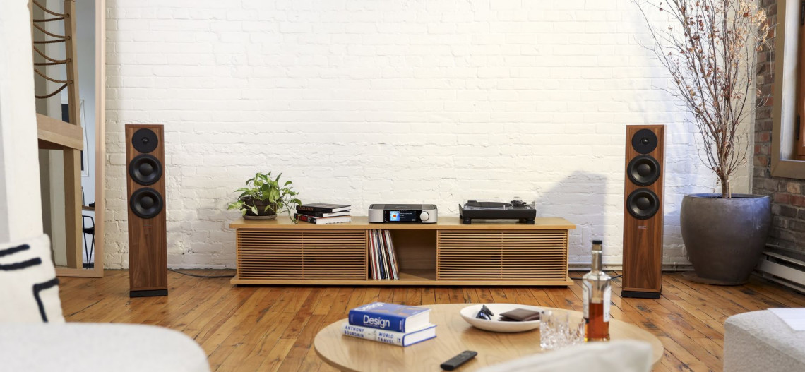 MOON 371 - nowy wzmacniacz strumieniujący o naprawdę dużych możliwościach