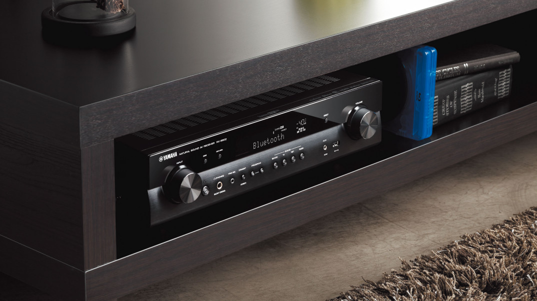 Nowy amplituner kina domowego Yamaha MusicCast RX-S602