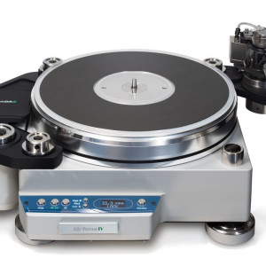 Najnowszy gramofon Tech-Das na Audio Video Show 2025