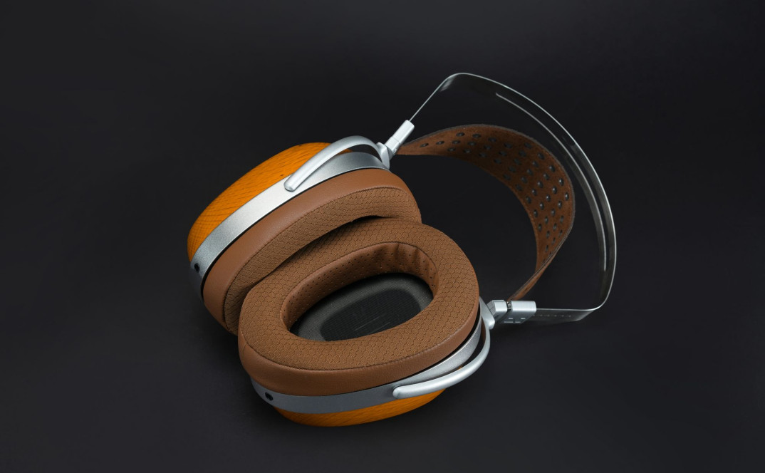 HiFiMAN prezentuje nowe słuchawki - model Audivina