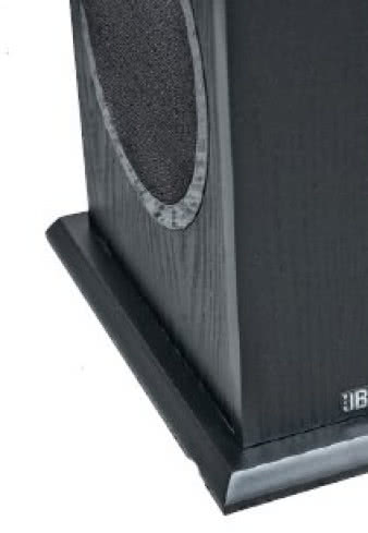 Wąską obudowę
stabilizuje cokół
(niepokazany na innych
zdjęciach).