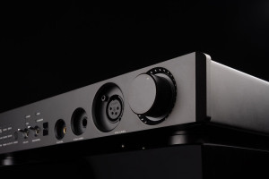 CMA Eighteen Master i CMA 18 Portable - dwa nowe źródła audio Questyle 