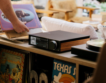 Wzmacniacz strumieniowy Cambridge Audio Evo 150 SE - doskonalszy niż poprzednik