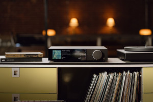 Cambridge Audio Evo 300 -  najmocniejszy wzmacniacz strumieniujący w rodzinie Evo 