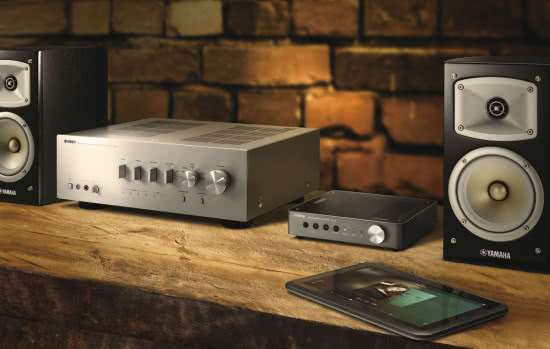 Yamaha WXC-50 pozwala na wybór audiofilskiego trybu high-res, aby przesyłać muzykę w rozdzielczości 192 kHz/24 bity.