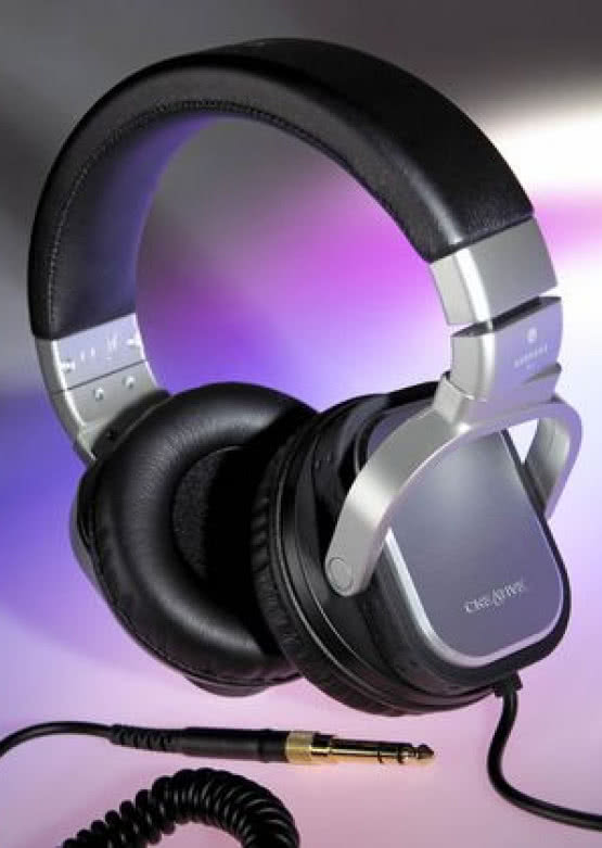 Większe Aurvany i odtwarzacz z ręcznikiem