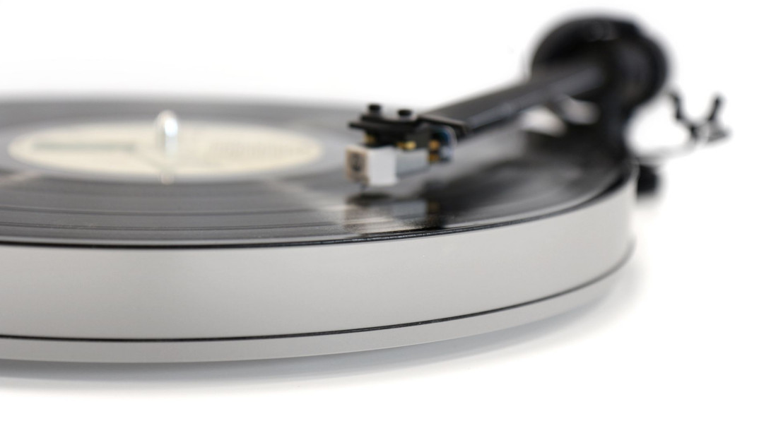 Analogowe horyzonty, czyli gramofon New Horizon Audio 301