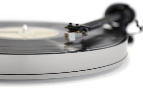 Analogowe horyzonty, czyli gramofon New Horizon Audio 301