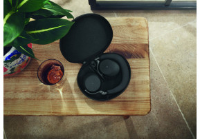 Słuchawki Jabra Evolve3 - nowoczesne funkcje audio i współpraca z AI