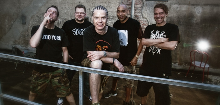 Dog Eat Dog podczas Gitarowego Rekordu Guinnessa we Wrocławiu