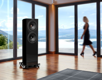 Fyne Audio prezentuje nowe kolumny podłogowe otwierające serię F700SP 