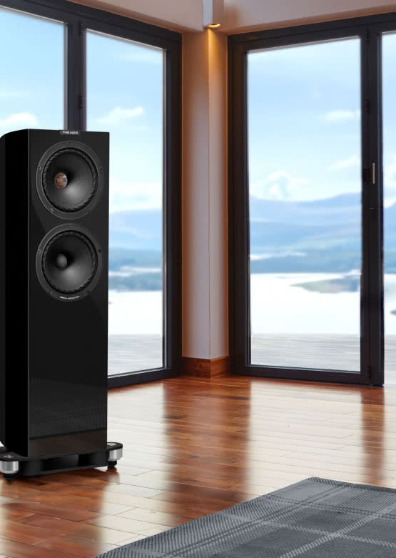 Fyne Audio prezentuje nowe kolumny podłogowe otwierające serię F700SP 