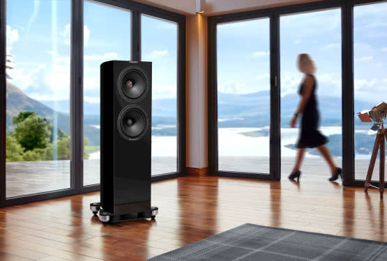 Fyne Audio prezentuje nowe kolumny podłogowe otwierające serię F700SP 