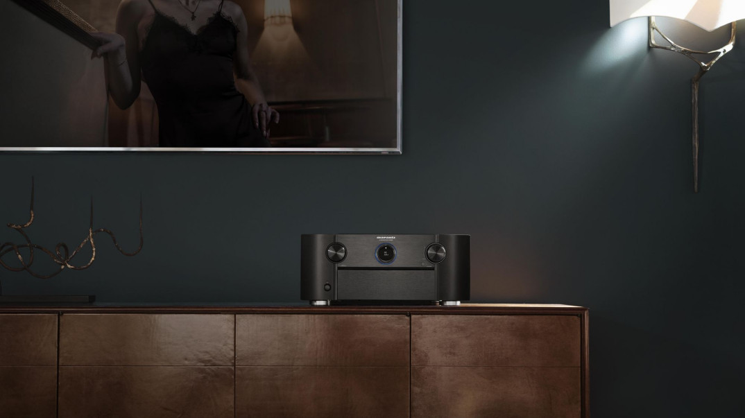 Marantz AV8805A z udoskonalonymi funkcjonalnościami dźwięku i obrazu