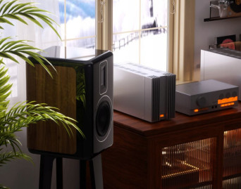 Quad Revela 1 - konstrukcja 2-drożna i przetwornik typu "True Ribbon" 