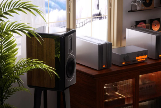 Quad Revela 1 - konstrukcja 2-drożna i przetwornik typu "True Ribbon" 