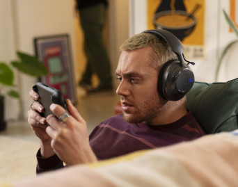 JBL Quantum 520 dla graczy - mają wyłapywać najdrobniejsze dźwięki