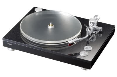 Gramofon TEAC TN-5BB z napędem paskowym i zbalansowanymi wyjściami XLR