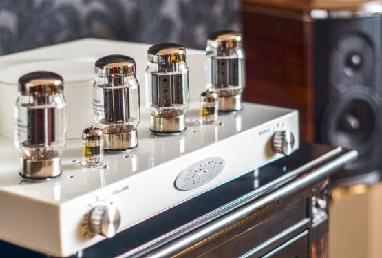 Odsłuchy wzmacniacza Fezz Audio Titania w salonie Q21