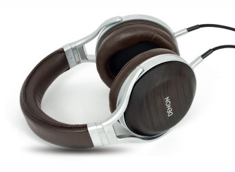 AH-D5200