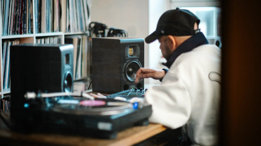 HEDD Audio prezentuje aktywne monitory studyjne z serii A-CORE