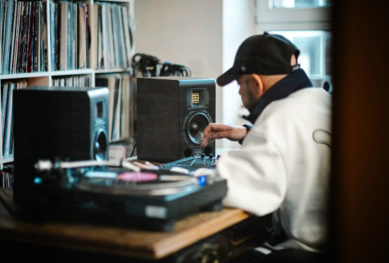 HEDD Audio prezentuje aktywne monitory studyjne z serii A-CORE